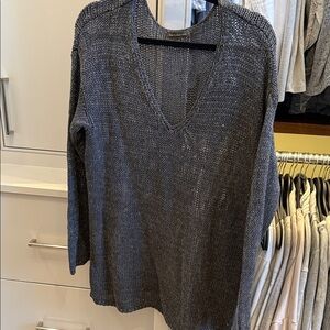 Tommy Bahama lady sweater, size L charcoal